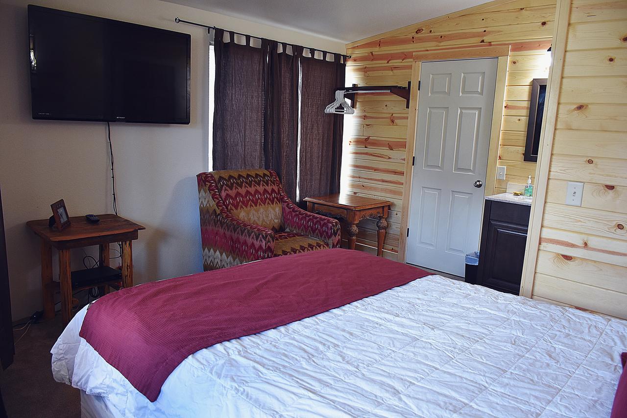 Yellowstone River Suites Gardiner Extérieur photo