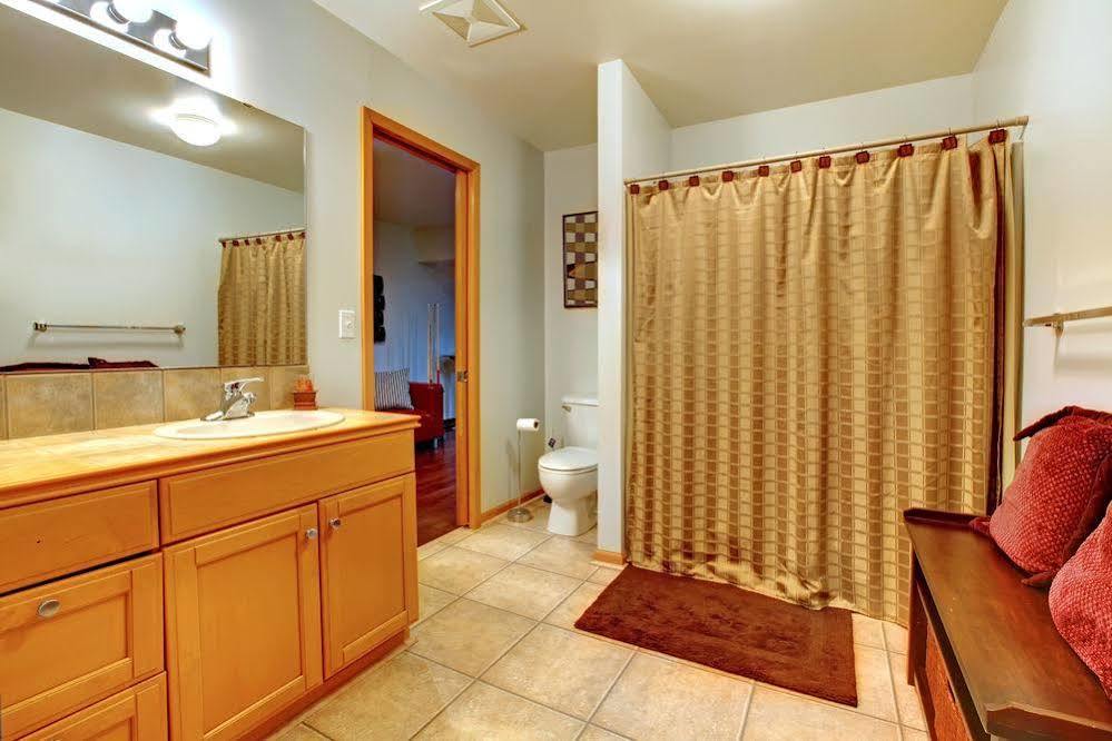 Yellowstone River Suites Gardiner Extérieur photo