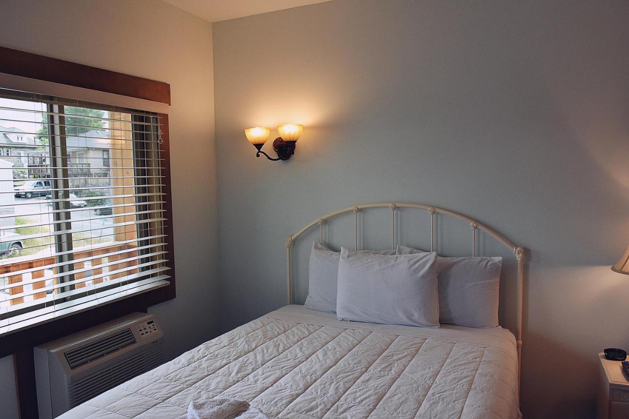 Yellowstone River Suites Gardiner Extérieur photo